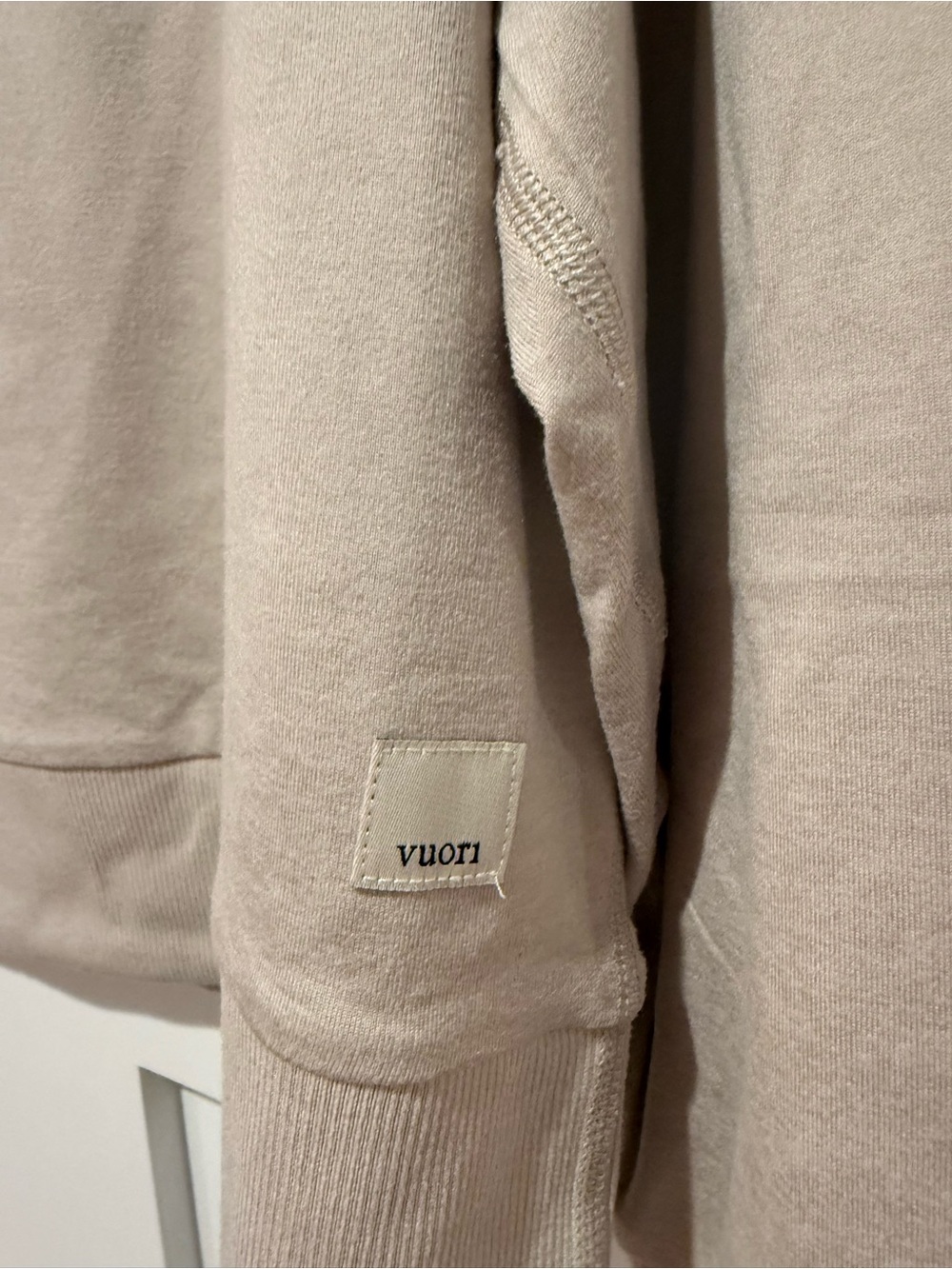 Vuori Long Sleeve Halo Crew in Ecru Heather - Picture 2 of 5